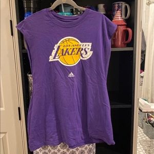 Cut off Lakers t shirt
